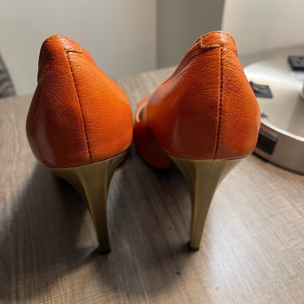 Aldo Women's Burnt Orange Peep Toe Heels - Picture 7 of 8